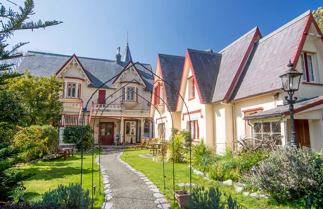Boutique Hotel Warwick House-1